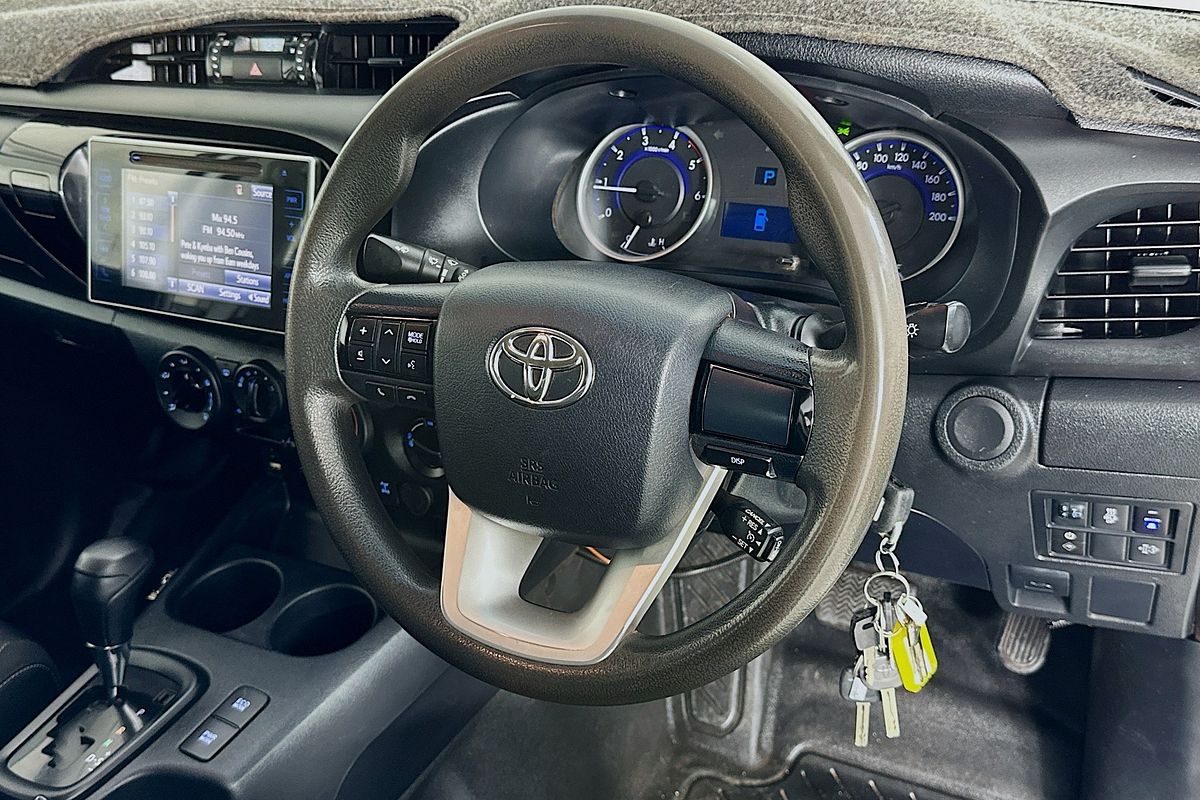 2018 Toyota HILUX SR (4x4) GUN126R MY19 4X4