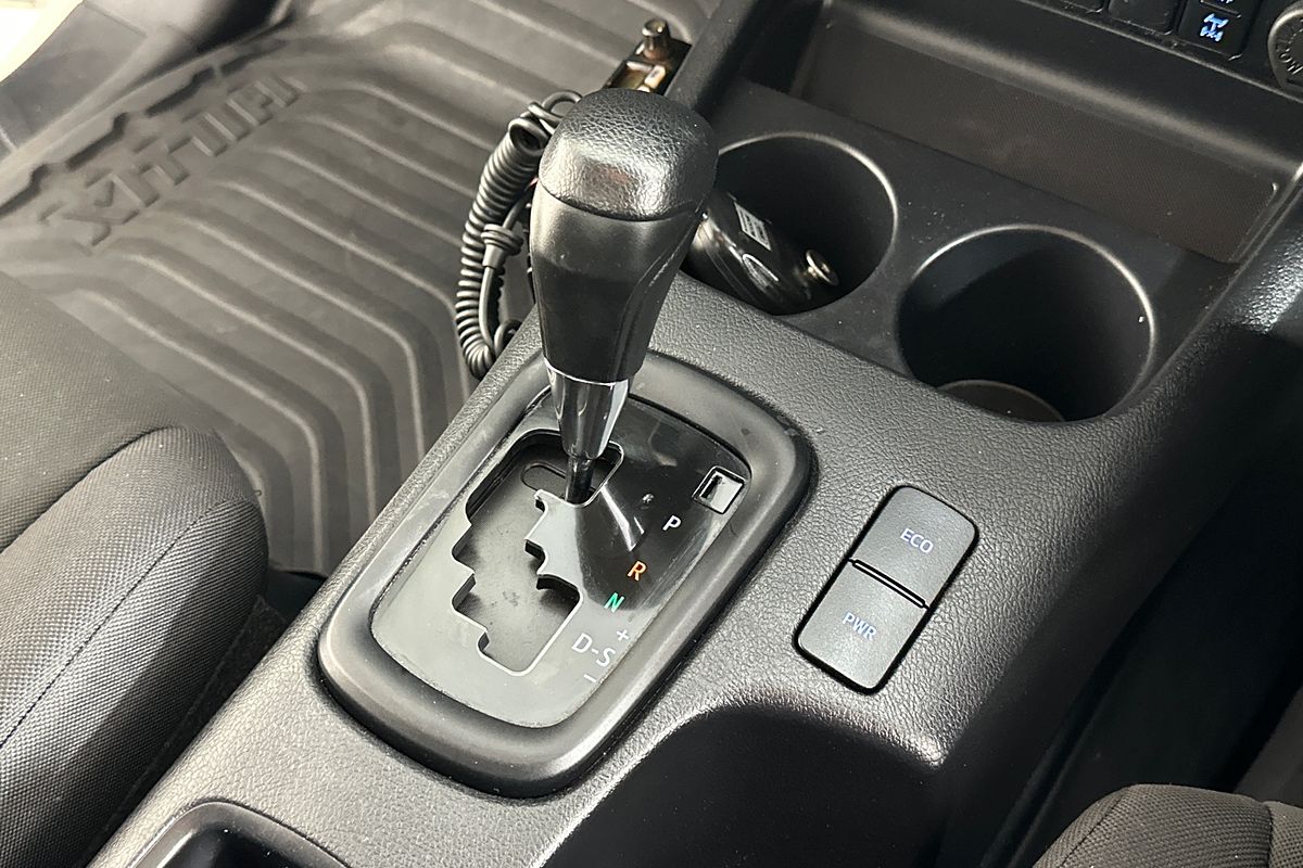 2021 Toyota HILUX SR (4x4) GUN126R 4X4