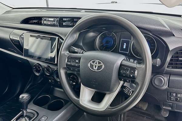 2019 Toyota HILUX SR (4x4) GUN126R MY19 UPGRADE 4X4