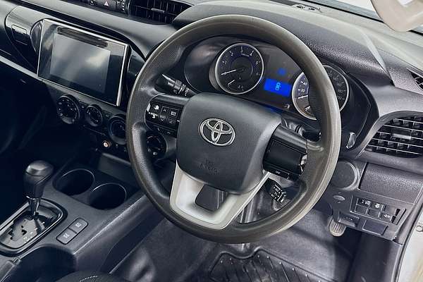 2019 Toyota HILUX SR (4x4) GUN126R MY19 4X4