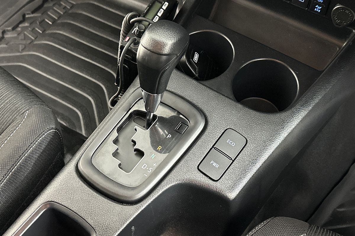 2022 Toyota HILUX SR (4x4) GUN126R 4X4
