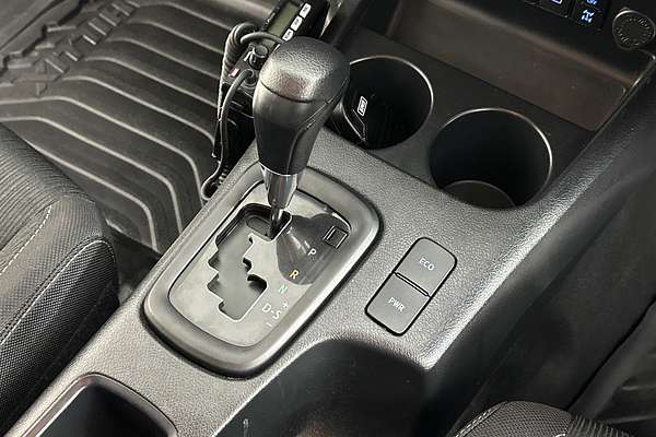 2022 Toyota HILUX SR (4x4) GUN126R 4X4