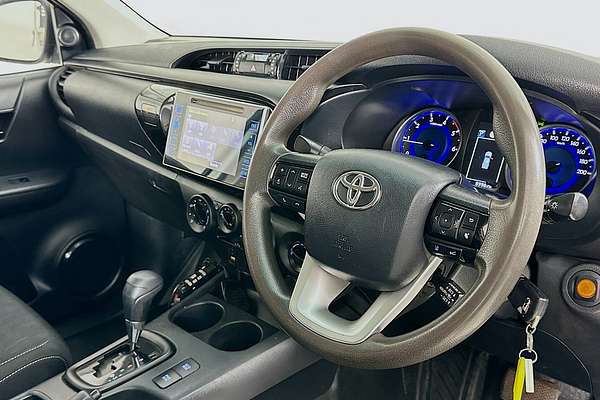 2020 Toyota HILUX SR (4x4) GUN126R MY19 UPGRADE 4X4