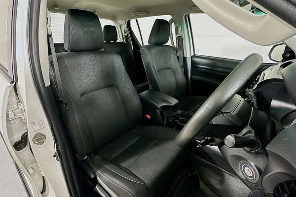 2022 Toyota HILUX SR HI-RIDER (4x2) GUN136R REAR WHEEL DRIVE