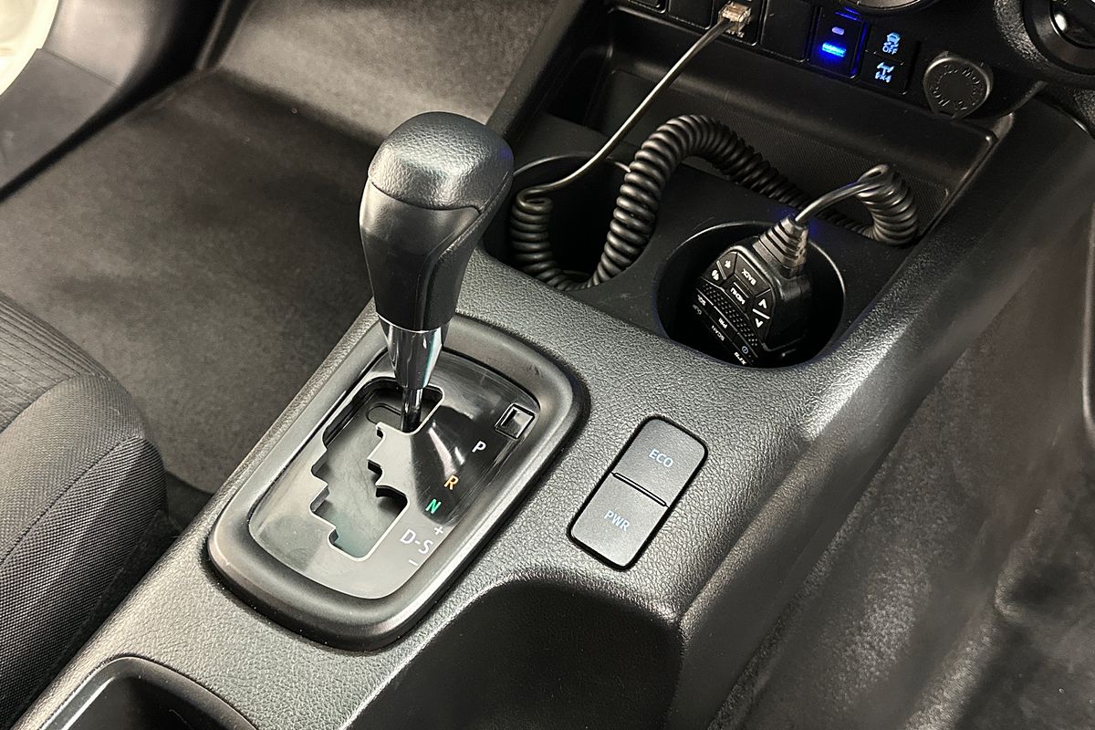 2022 Toyota HILUX SR (4x4) GUN126R 4X4