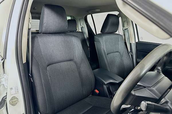 2022 Toyota HILUX SR (4x4) GUN126R 4X4