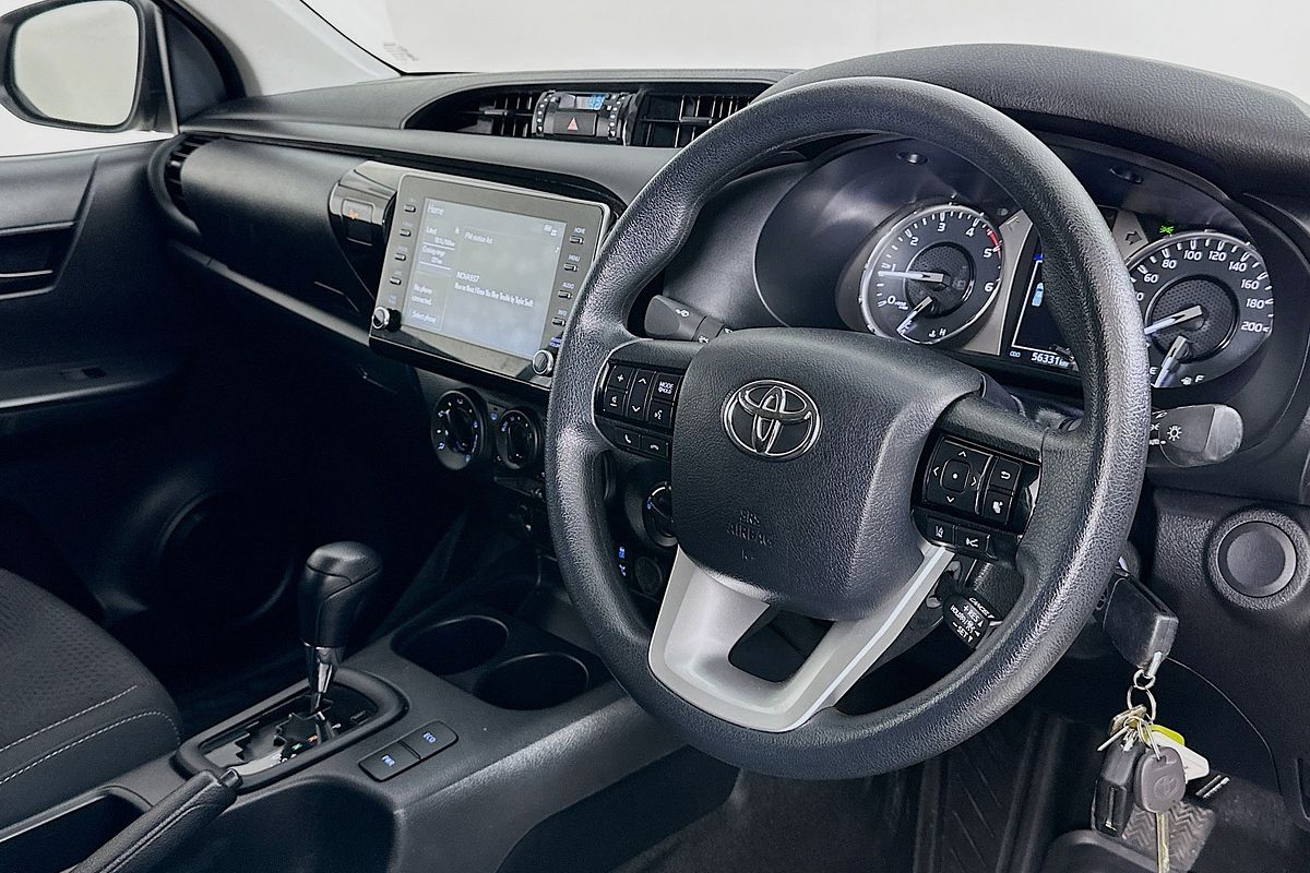 2023 Toyota HILUX SR (4x4) GUN126R 4X4
