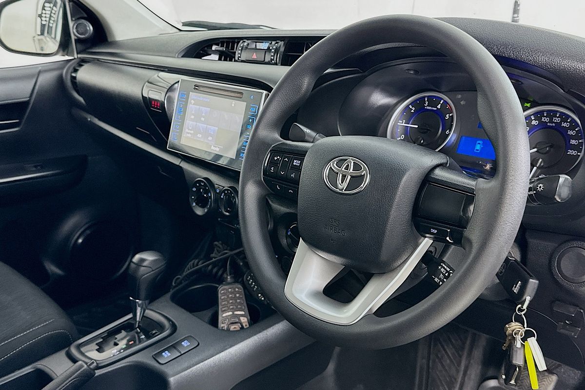 2019 Toyota HILUX SR (4x4) GUN126R MY19 UPGRADE 4X4