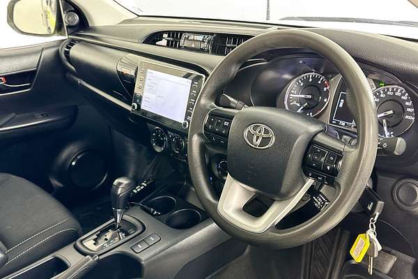 2022 Toyota HILUX SR (4x4) GUN126R 4X4