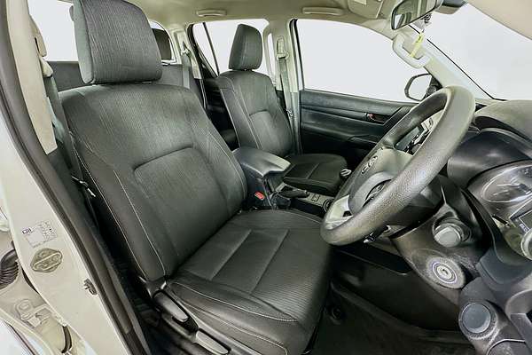 2022 Toyota HILUX SR HI-RIDER (4x2) GUN136R REAR WHEEL DRIVE