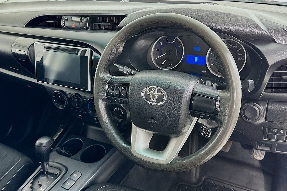 2019 Toyota HILUX SR (4x4) GUN126R MY19