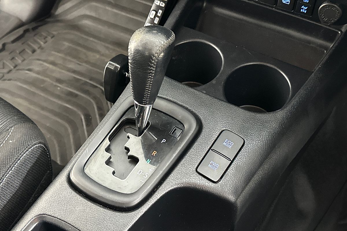 2021 Toyota HILUX SR (4x4) GUN126R 4X4