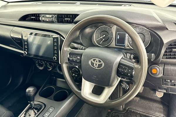 2022 Toyota HILUX SR (4x4) GUN126R 4X4