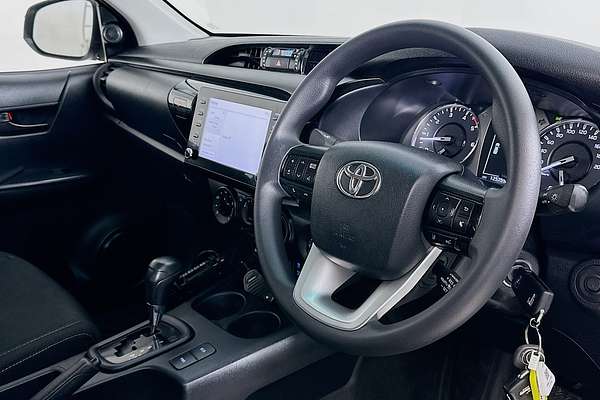 2022 Toyota HILUX SR (4x4) GUN126R 4X4