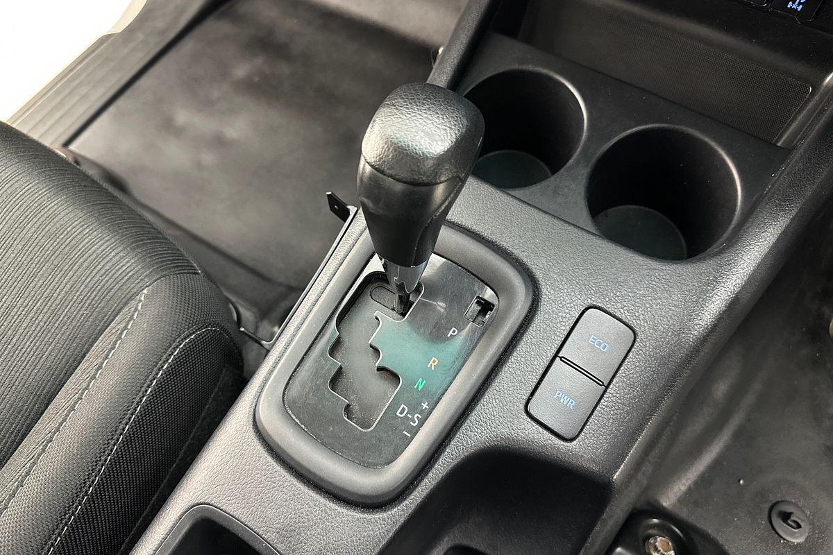 2022 Toyota HILUX SR (4x4) GUN126R 4X4