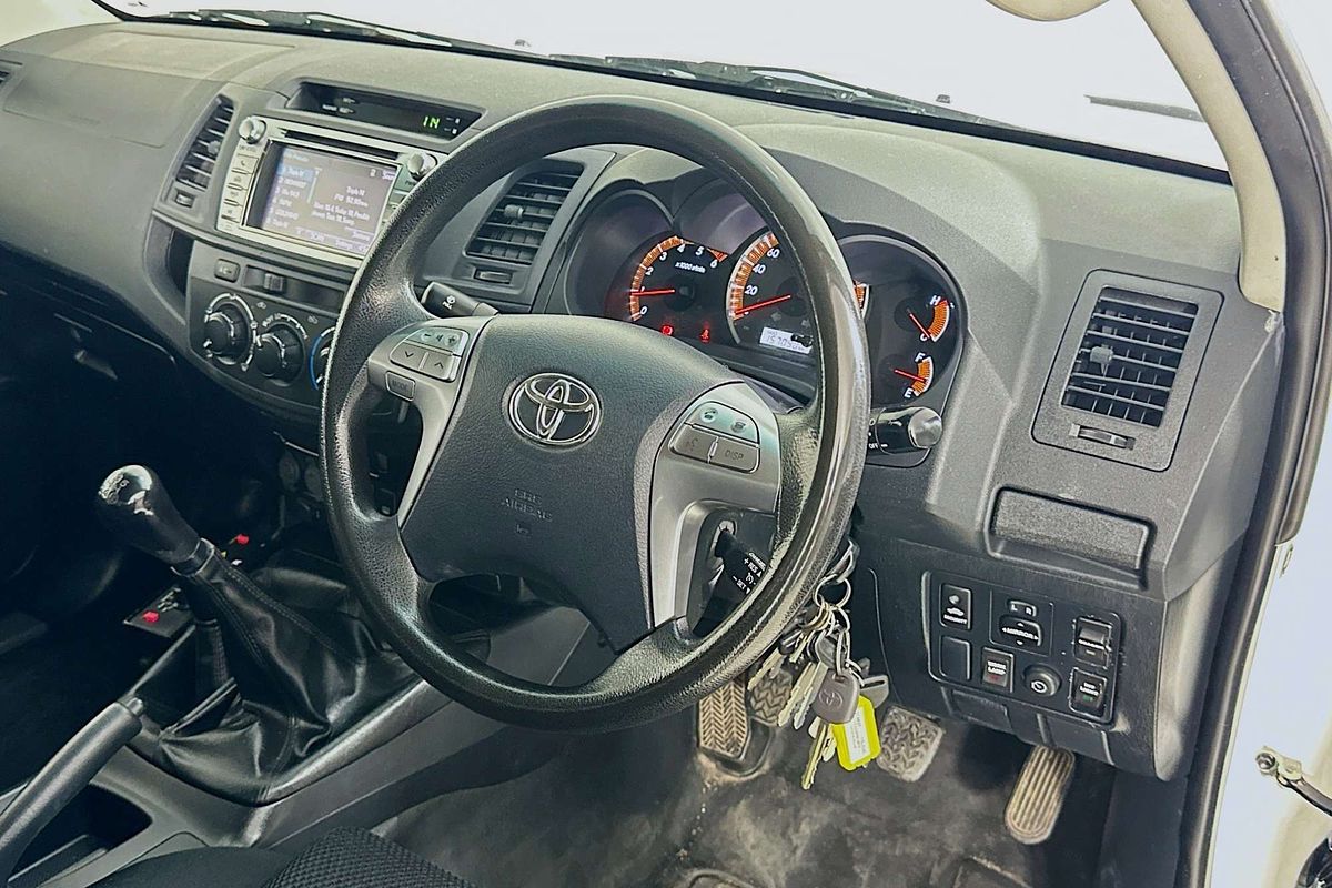 2015 Toyota HILUX SR (4x4) KUN26R MY14 4X4