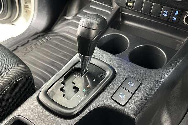 2021 Toyota HILUX SR (4x4) GUN126R 4X4