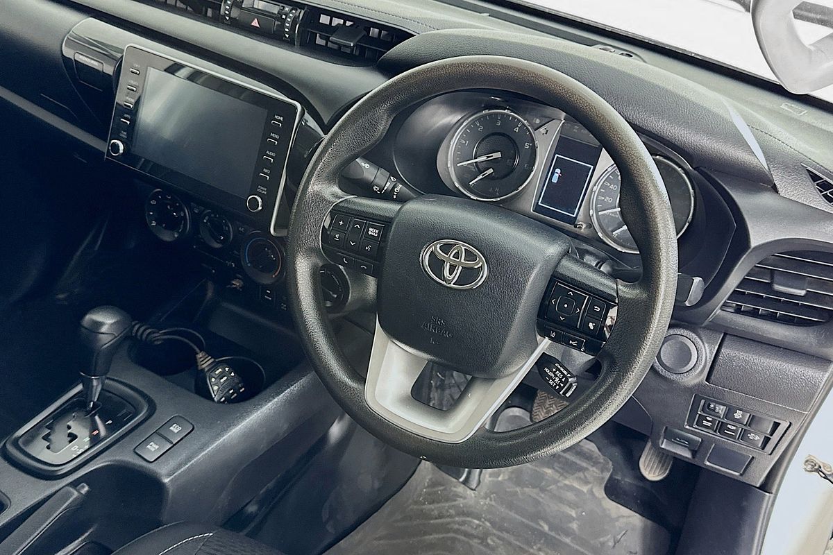 2022 Toyota HILUX SR (4x4) GUN126R 4X4