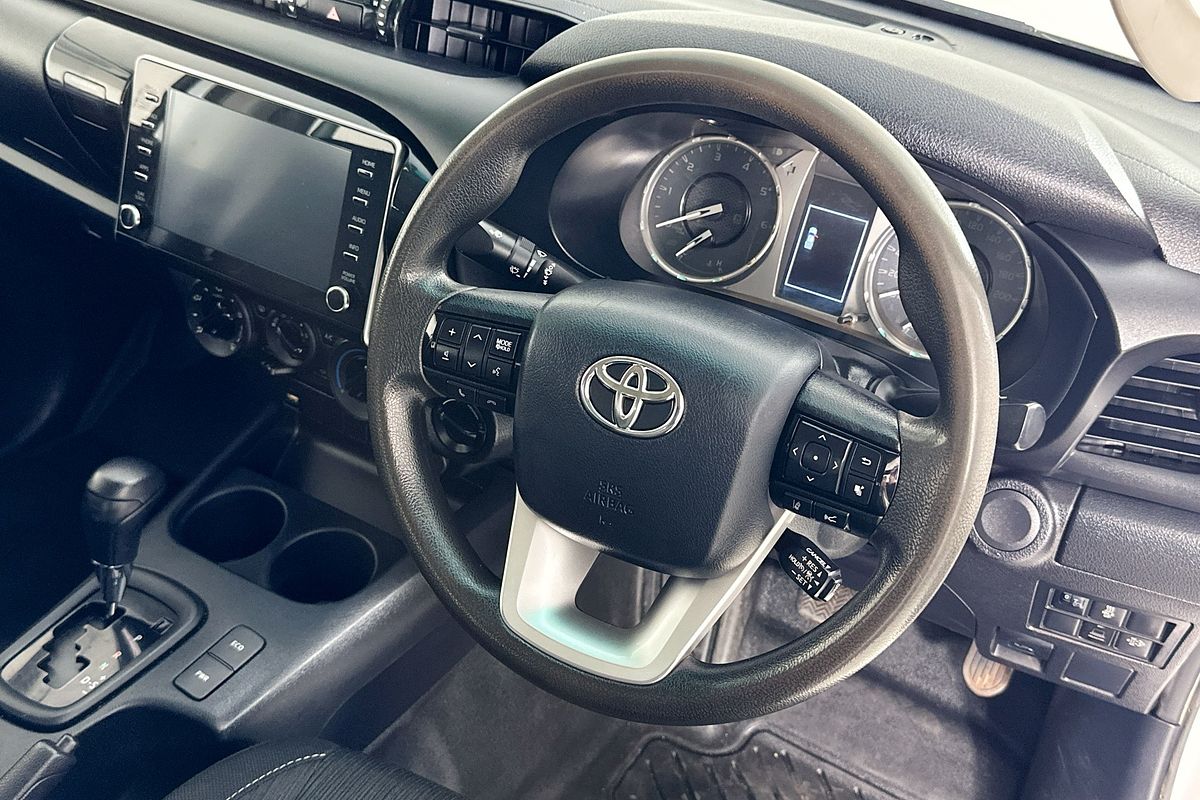 2022 Toyota HILUX SR (4x4) GUN126R 4X4
