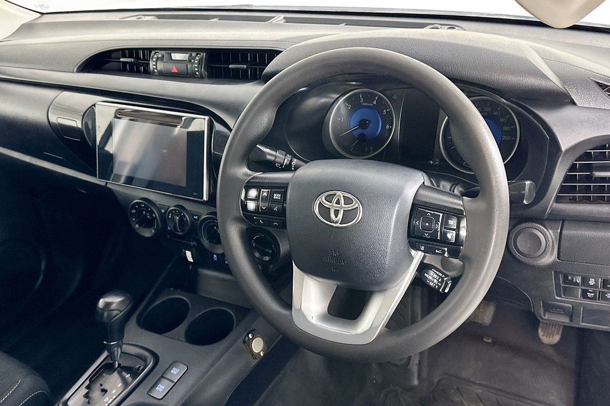 2023 Toyota HILUX SR (4x4) GUN126R 4X4