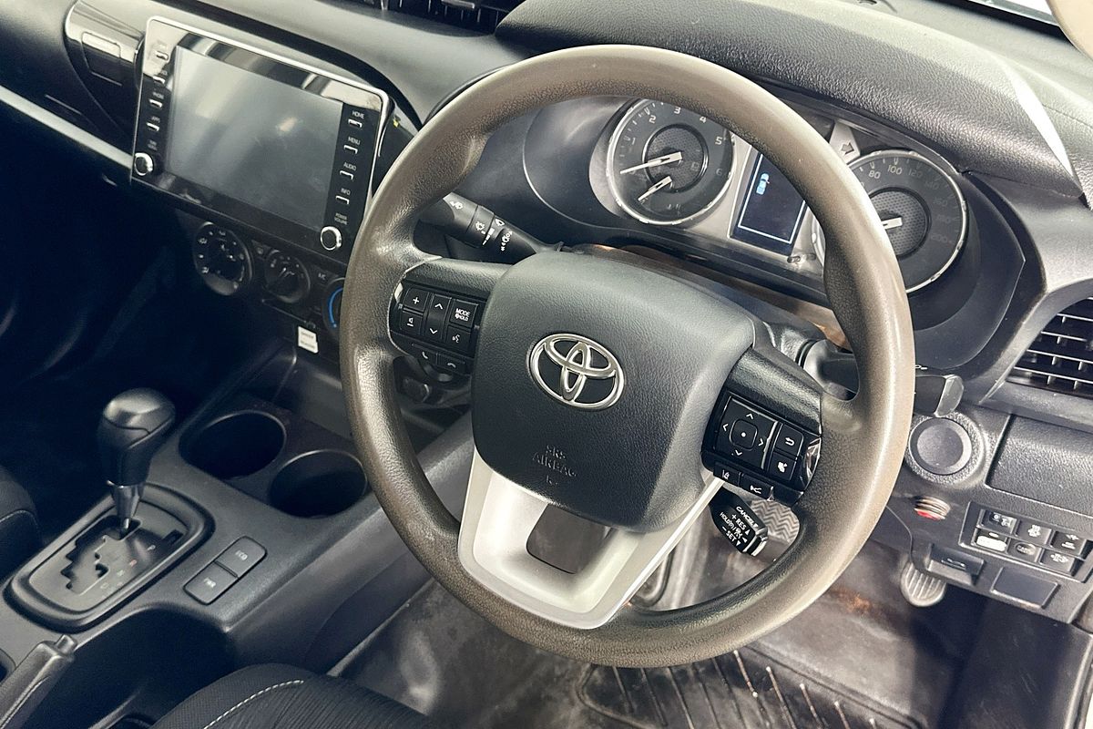 2023 Toyota HILUX SR (4x4) GUN126R 4X4