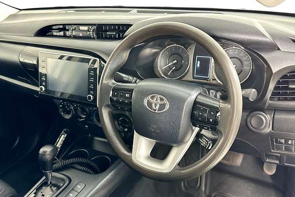 2022 Toyota HILUX SR (4x4) GUN126R 4X4