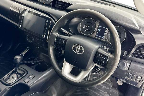 2021 Toyota HILUX SR (4x4) GUN126R 4X4