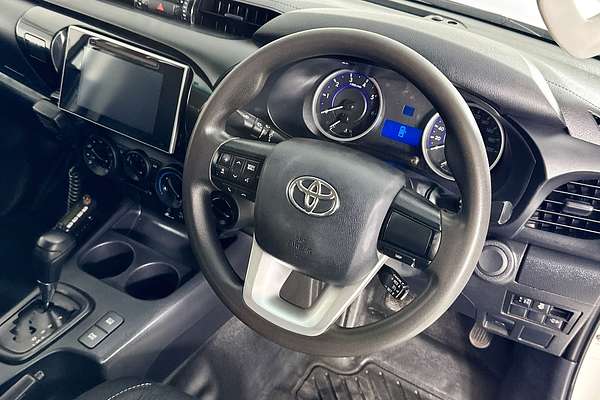 2019 Toyota HILUX SR (4x4) GUN126R MY19 4X4