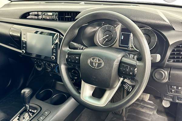 2024 Toyota HILUX SR (4x4) GUN126R 4X4