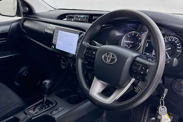 2022 Toyota HILUX SR (4x4) GUN126R 4X4