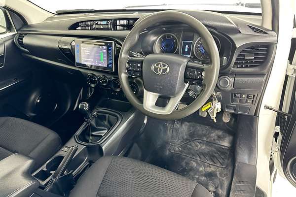 2020 Toyota HILUX SR (4x4) GUN126R MY19 UPGRADE 4X4