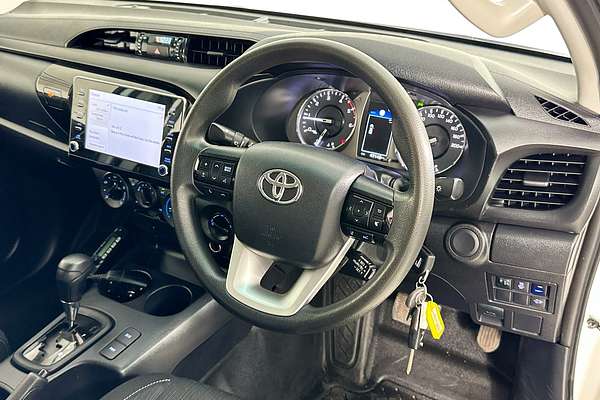 2022 Toyota HILUX SR (4x4) GUN126R 4X4