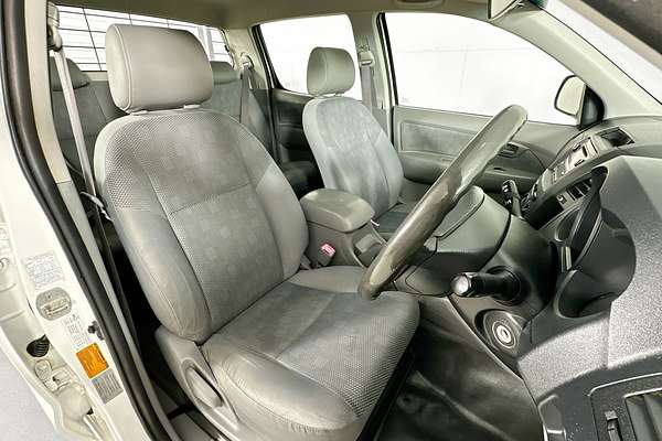 2011 Toyota HILUX SR KUN16R MY12 REAR WHEEL DRIVE