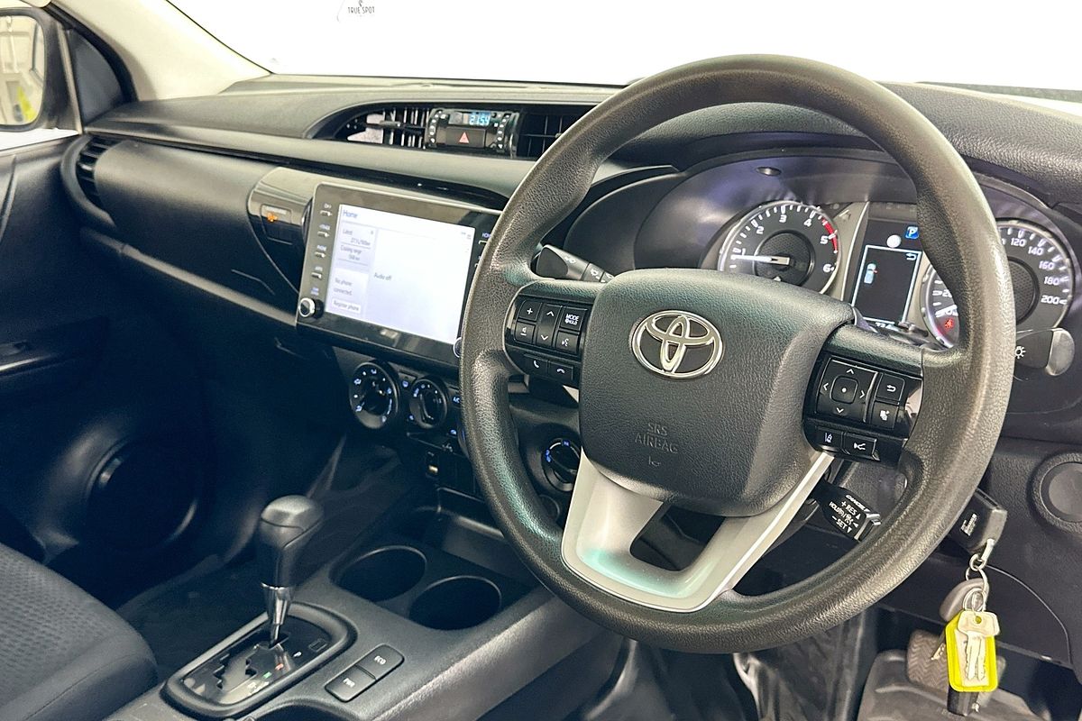 2021 Toyota HILUX SR (4x4) GUN126R 4X4