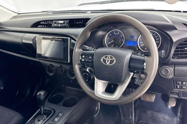 2018 Toyota HILUX SR (4x4) GUN126R MY17 4X4