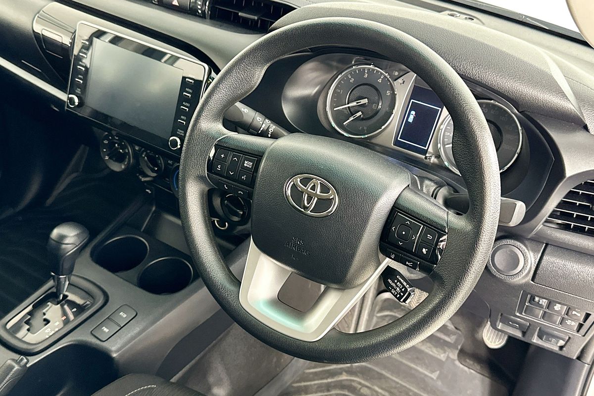 2024 Toyota HILUX SR (4x4) GUN126R 4X4