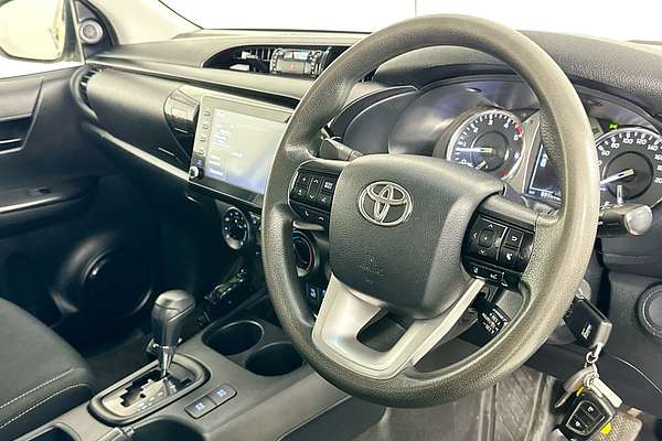 2021 Toyota HILUX SR (4x4) GUN126R FACELIFT 4X4