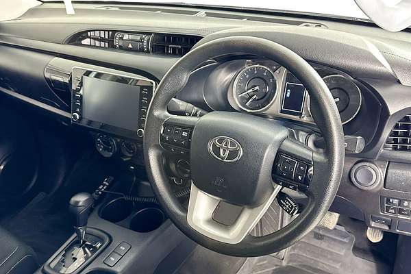 2023 Toyota HILUX SR (4x4) GUN126R 4X4