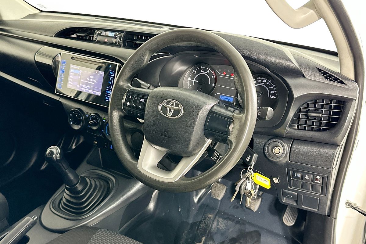 2016 Toyota Hilux WORKMATE GUN122R REAR WHEEL DRIVE