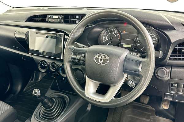 2018 Toyota HILUX WORKMATE TGN121R MY17 REAR WHEEL DRIVE