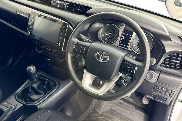 2023 Toyota HILUX SR (4x4) GUN126R 4X4