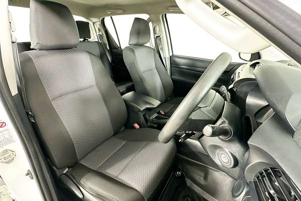 2019 Toyota HILUX WORKMATE TGN121R MY19 REAR WHEEL DRIVE