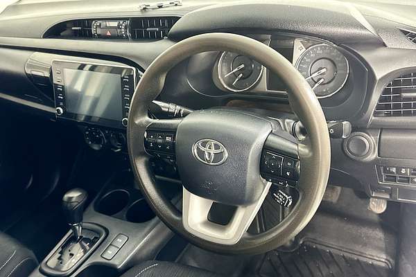 2022 Toyota HILUX SR (4x4) GUN126R 4X4
