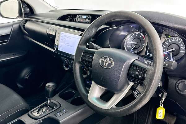 2022 Toyota HILUX SR (4x4) GUN126R 4X4