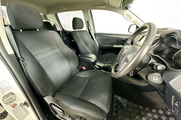 2015 Toyota HILUX SR5 (4x4) KUN26R MY14 4X4