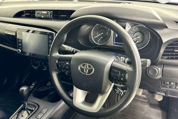 2023 Toyota HILUX SR (4x4) GUN126R 4X4