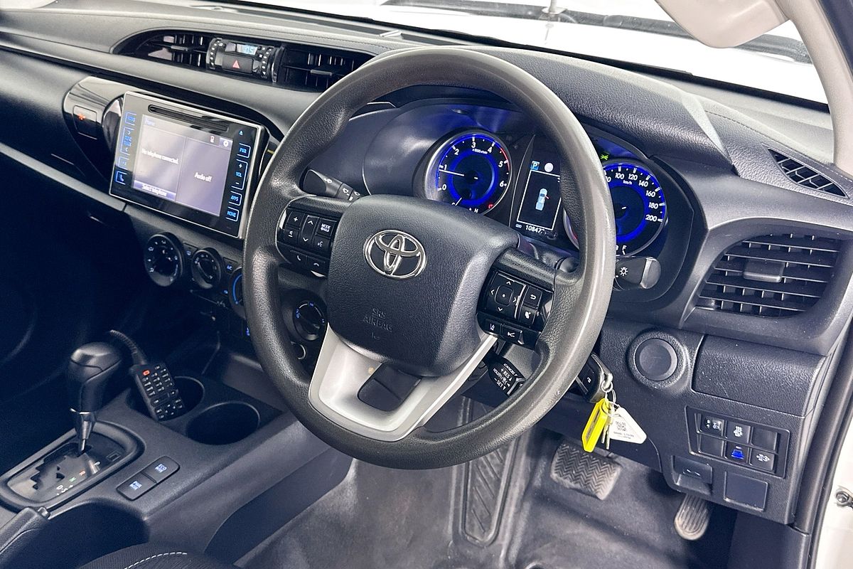 2020 Toyota HILUX SR (4x4) GUN126R MY19 UPGRADE 4X4