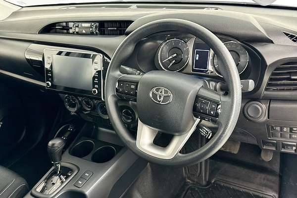 2023 Toyota HILUX SR (4x4) GUN126R 4X4