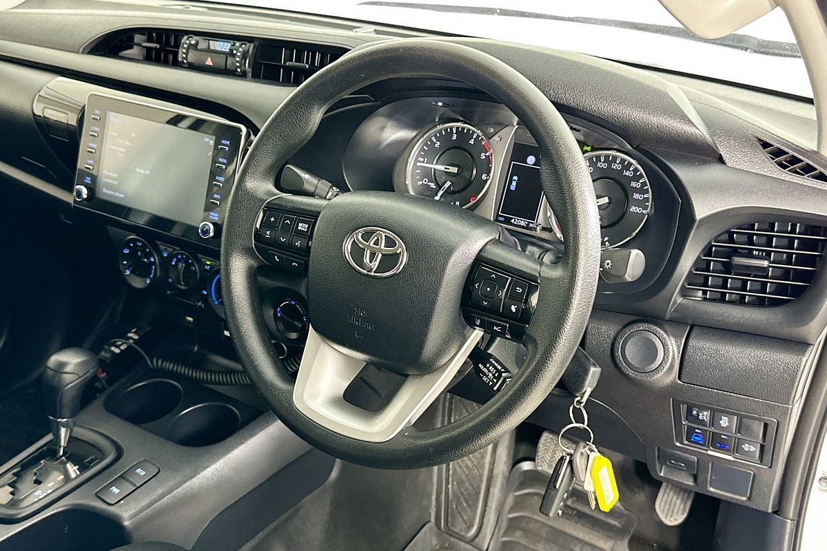 2023 Toyota HILUX SR (4x4) GUN126R 4X4