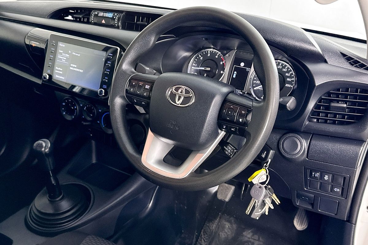 2020 Toyota HILUX WORKMATE HI-RIDER GUN135R FACELIFT 4x2